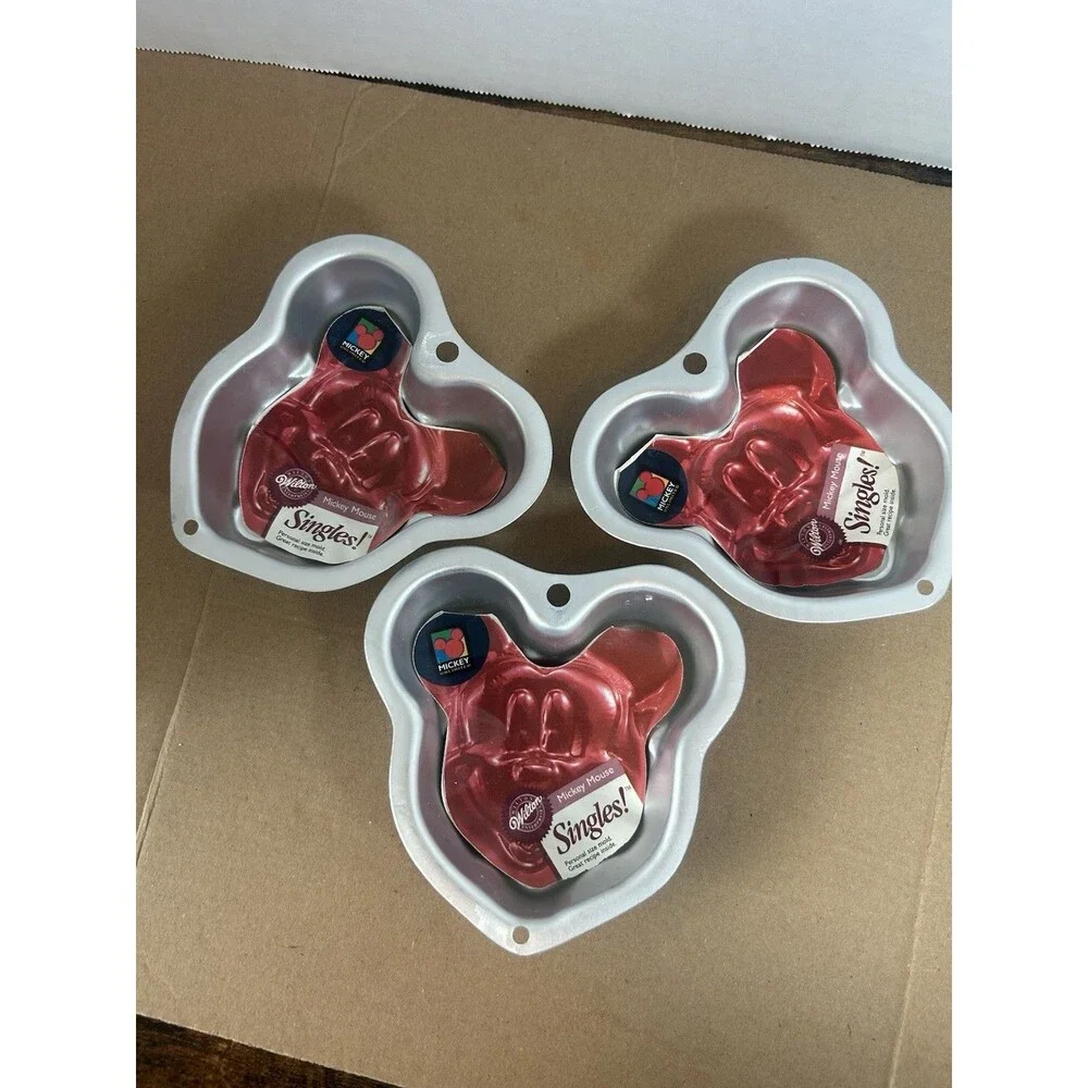 Vintage 1998 Disney Mickey Mouse Mini Cake Pan Jello Mold Set of 3 Wilton Ind.